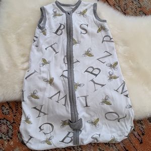 🐝Burt's Bees Baby A Bee C Wearable Blanket